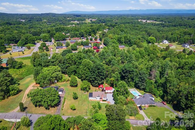 904 Bounous Street NW, Valdese, NC 28690