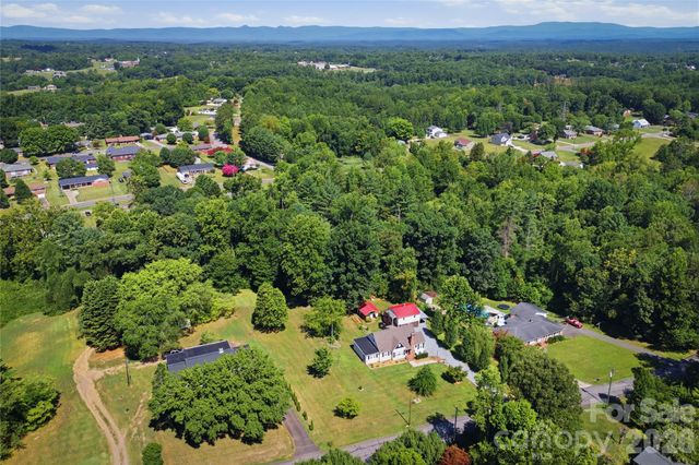 904 Bounous Street NW, Valdese, NC 28690
