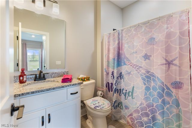 4462 Manchester Avenue NW, North Lawrence, OH 44666