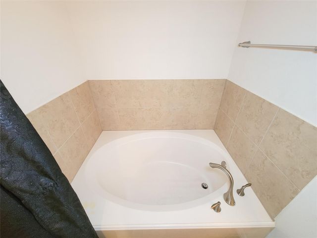 13711 Aragon Meadow Lane, Houston, TX 77049
