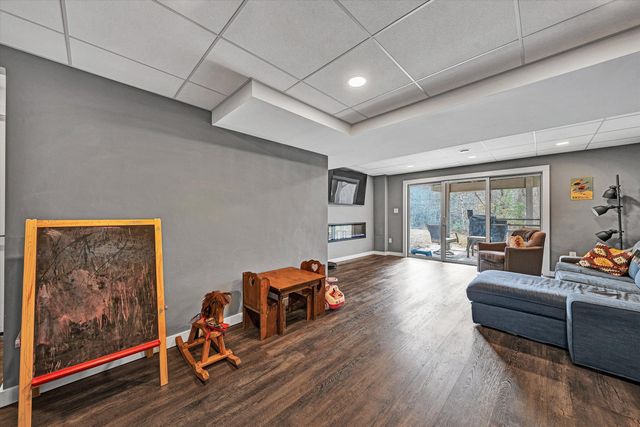 6979 Pine Needle DR, Boones Mill, VA 24065