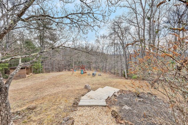 6979 Pine Needle DR, Boones Mill, VA 24065