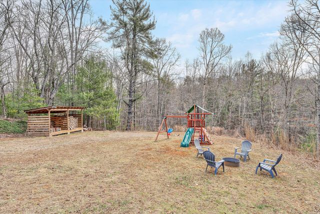 6979 Pine Needle DR, Boones Mill, VA 24065