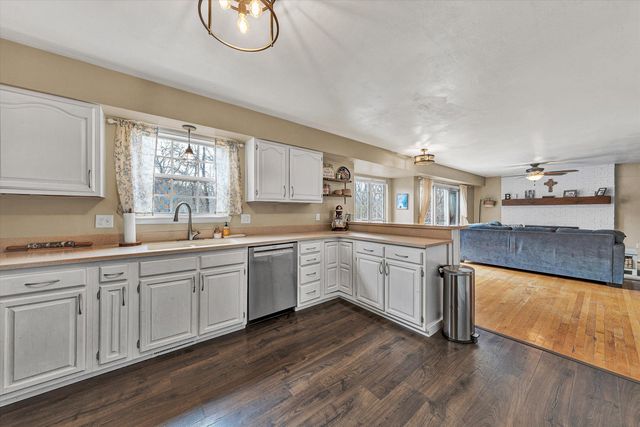 6979 Pine Needle DR, Boones Mill, VA 24065