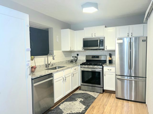 860 Pebblelane Drive, 247, Columbus, OH 43085