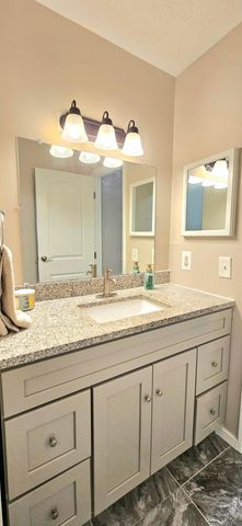 860 Pebblelane Drive, 247, Columbus, OH 43085