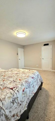 860 Pebblelane Drive, 247, Columbus, OH 43085