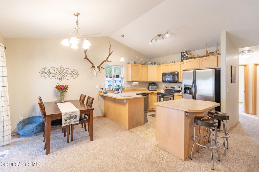 2989 W Wilbur AVE, Coeur d'Alene, ID 83815 photo 5