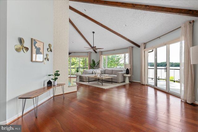 106 SHADY COVE LN, Stafford, VA 22554
