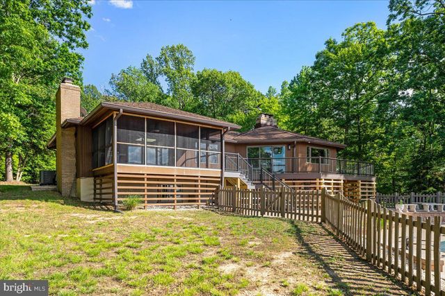 106 SHADY COVE LN, Stafford, VA 22554