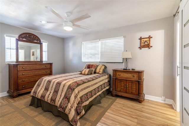 5434 9TH AVENUE N, St Petersburg, FL 33710