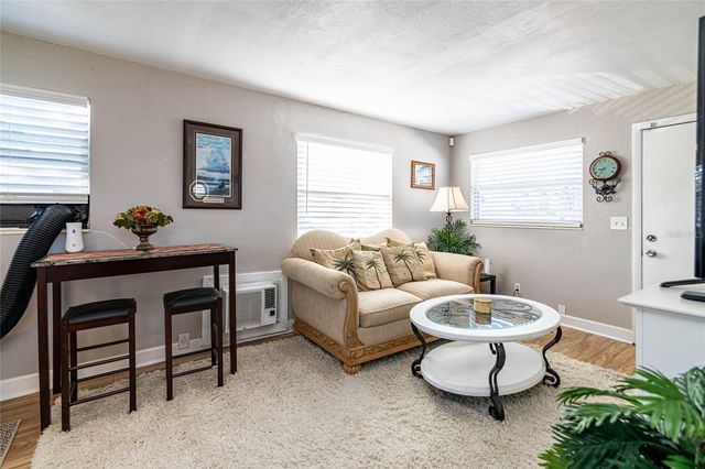 5434 9TH AVENUE N, St Petersburg, FL 33710