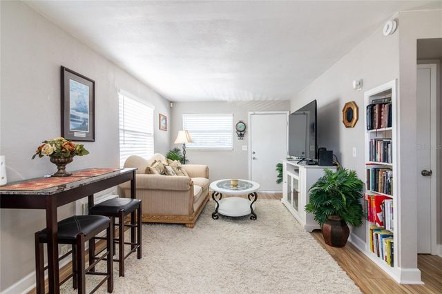 5434 9TH AVENUE N, St Petersburg, FL 33710