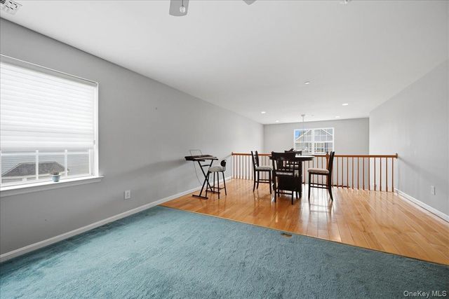 10 Casey Lane, Middle Island, NY 11953