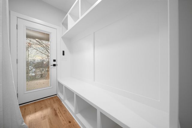 2120A Burns St, Nashville, TN 37216