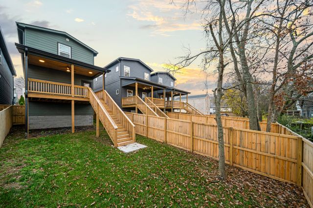 2120A Burns St, Nashville, TN 37216