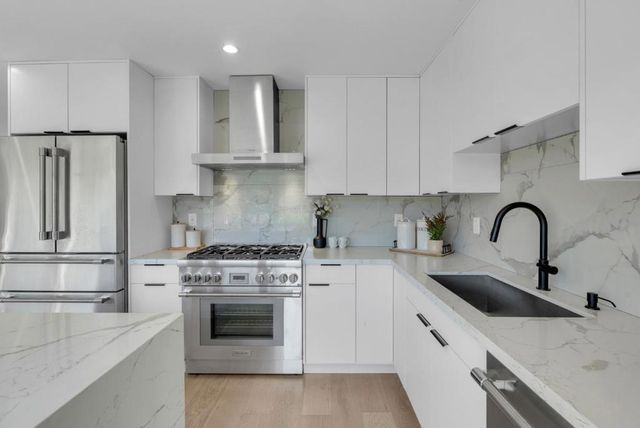 2410 Tipperary Avenue, South San Francisco, CA 94080
