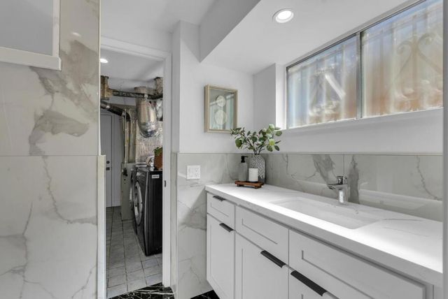 2410 Tipperary Avenue, South San Francisco, CA 94080