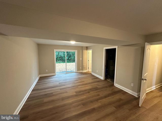 107 PINTO TRL, Winchester, VA 22602