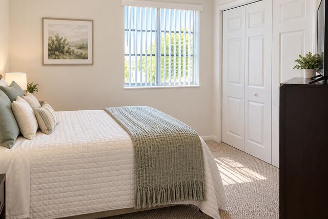 1977 MARSH HARBOR Drive 402, Riviera Beach, FL 33404