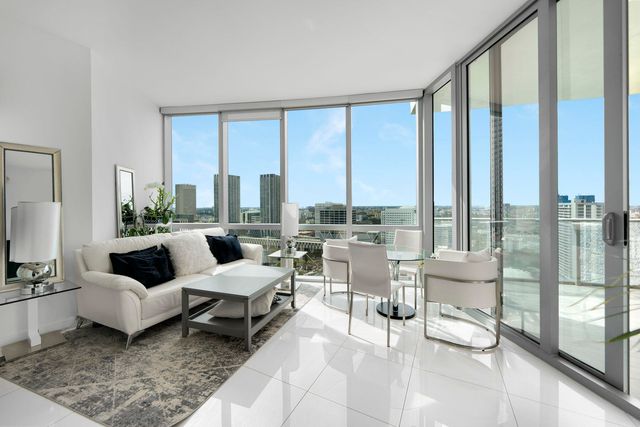 851 NE 1st Avenue 2410, Miami, FL 33132