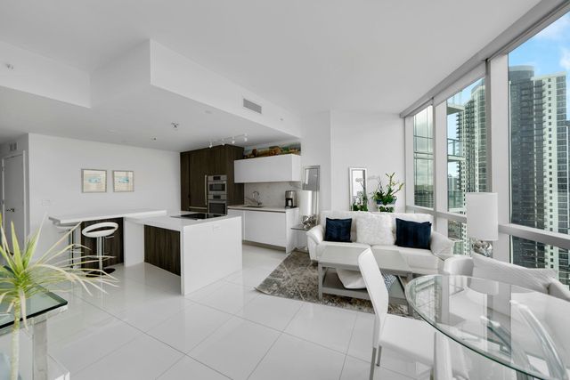 851 NE 1st Avenue 2410, Miami, FL 33132