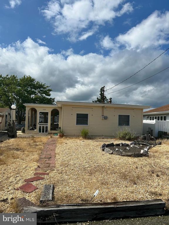 163 N ENSIGN DR, Tuckerton, NJ 08087