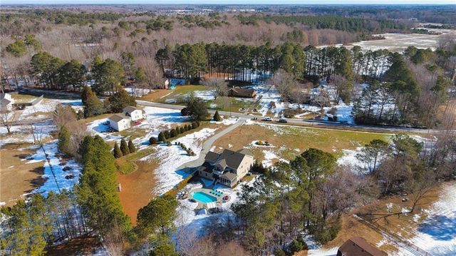 2100 Saint Brides RD W, Chesapeake, VA 23322