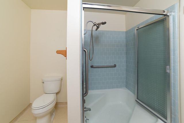 1514 E Escalon, Fresno, CA 93710