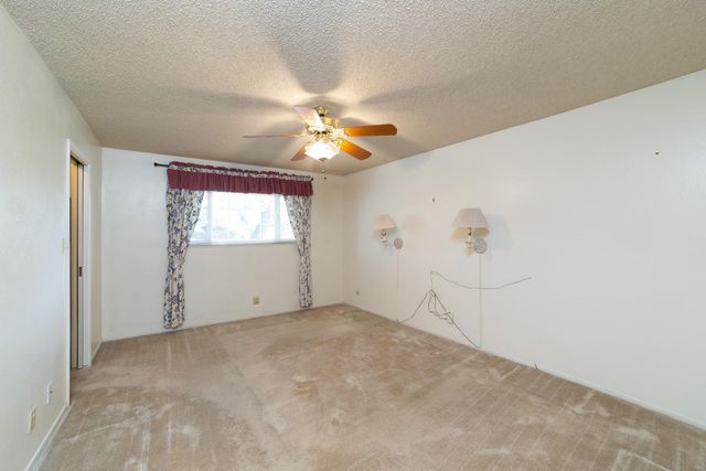 1514 E Escalon, Fresno, CA 93710