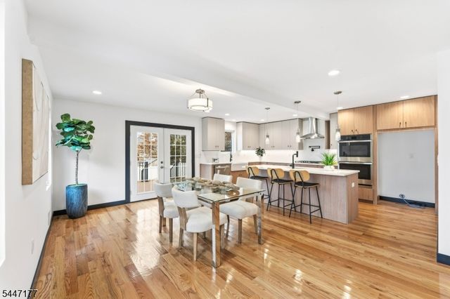 132 Thelma Ter, Linden City, NJ 07036
