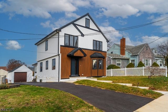 132 Thelma Ter, Linden City, NJ 07036