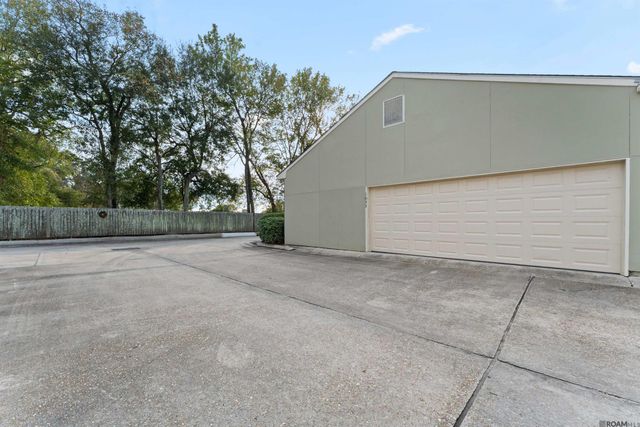 1653 Sharp Rd, Baton Rouge, LA 70815