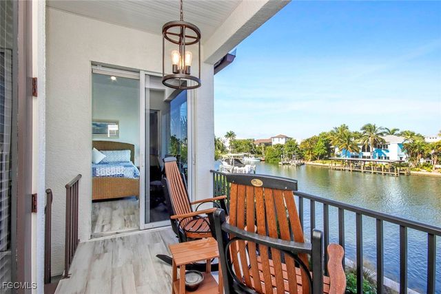 1520 Angel DR, Sanibel, FL 33957