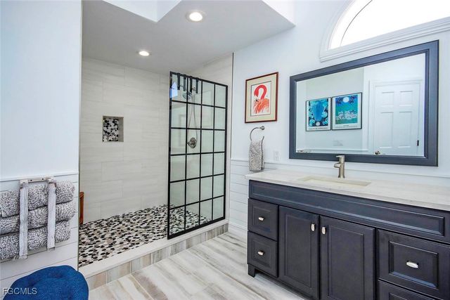 1520 Angel DR, Sanibel, FL 33957