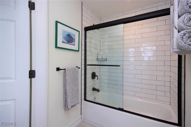 1520 Angel DR, Sanibel, FL 33957