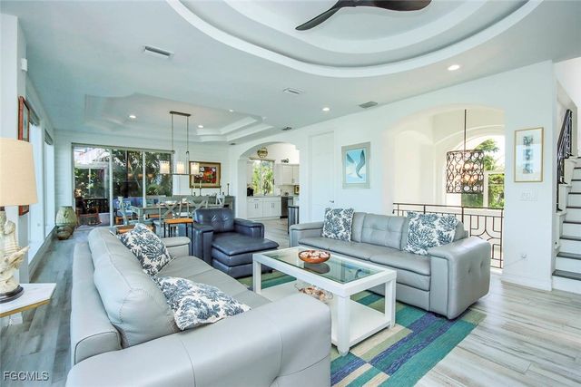 1520 Angel DR, Sanibel, FL 33957