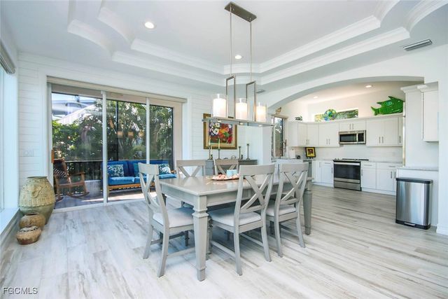 1520 Angel DR, Sanibel, FL 33957