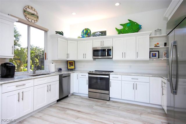 1520 Angel DR, Sanibel, FL 33957