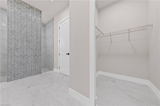 2711 10th ST W, Lehigh Acres, FL 33971