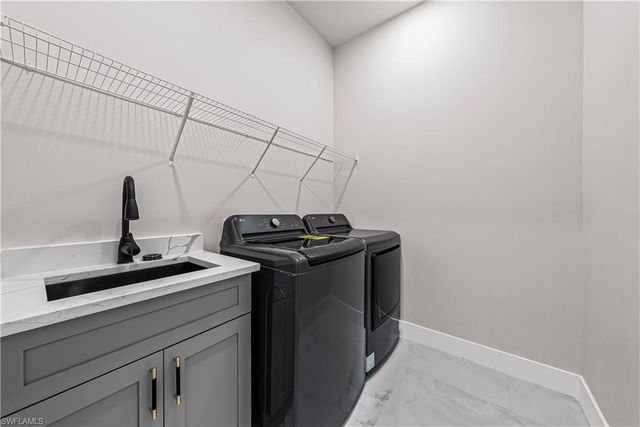 2711 10th ST W, Lehigh Acres, FL 33971