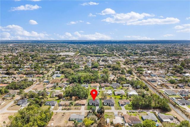 2711 10th ST W, Lehigh Acres, FL 33971