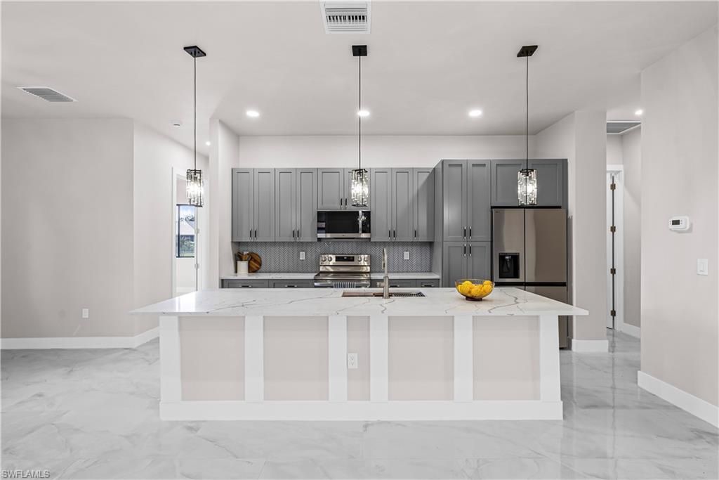 2711 10th ST W, LEHIGH ACRES, FL 33971 — photo 5