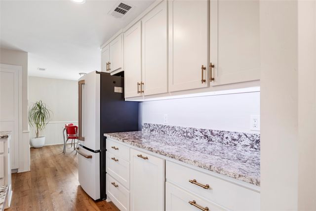 334 Duvall Boulevard, Highland Village, TX 75077