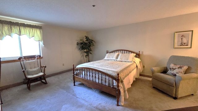 200 Burkhall St 102, Weymouth, MA 02190