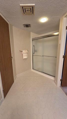 200 Burkhall St 102, Weymouth, MA 02190