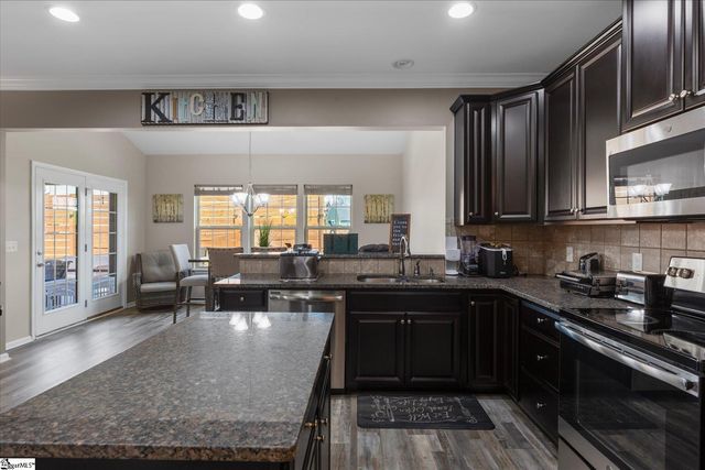 901 Deephallow Place, Greer, SC 29651