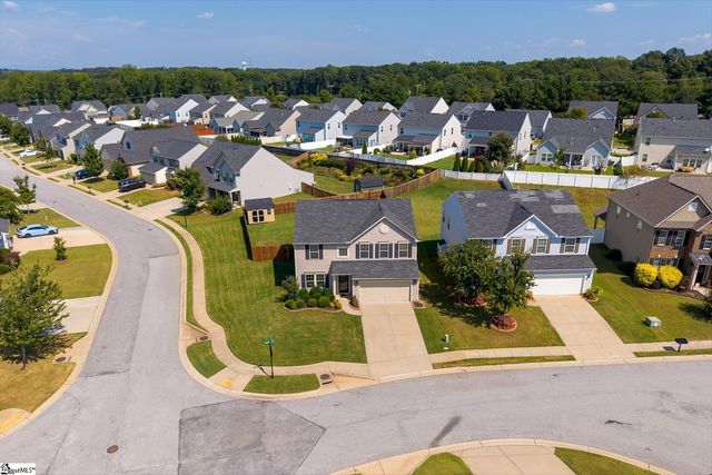 901 Deephallow Place, Greer, SC 29651