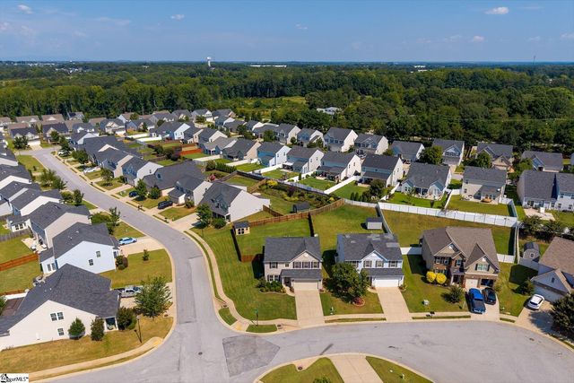 901 Deephallow Place, Greer, SC 29651