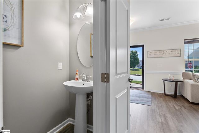 901 Deephallow Place, Greer, SC 29651